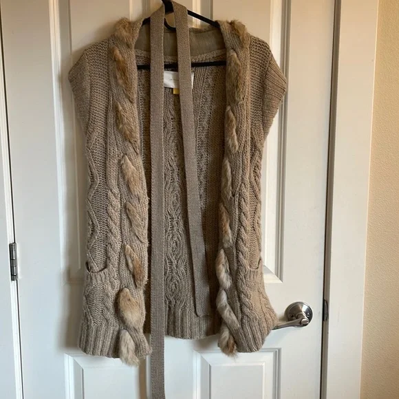 leifsdottir Sweaters Leifsdottir Fur Accent Sweater Vest Xs
